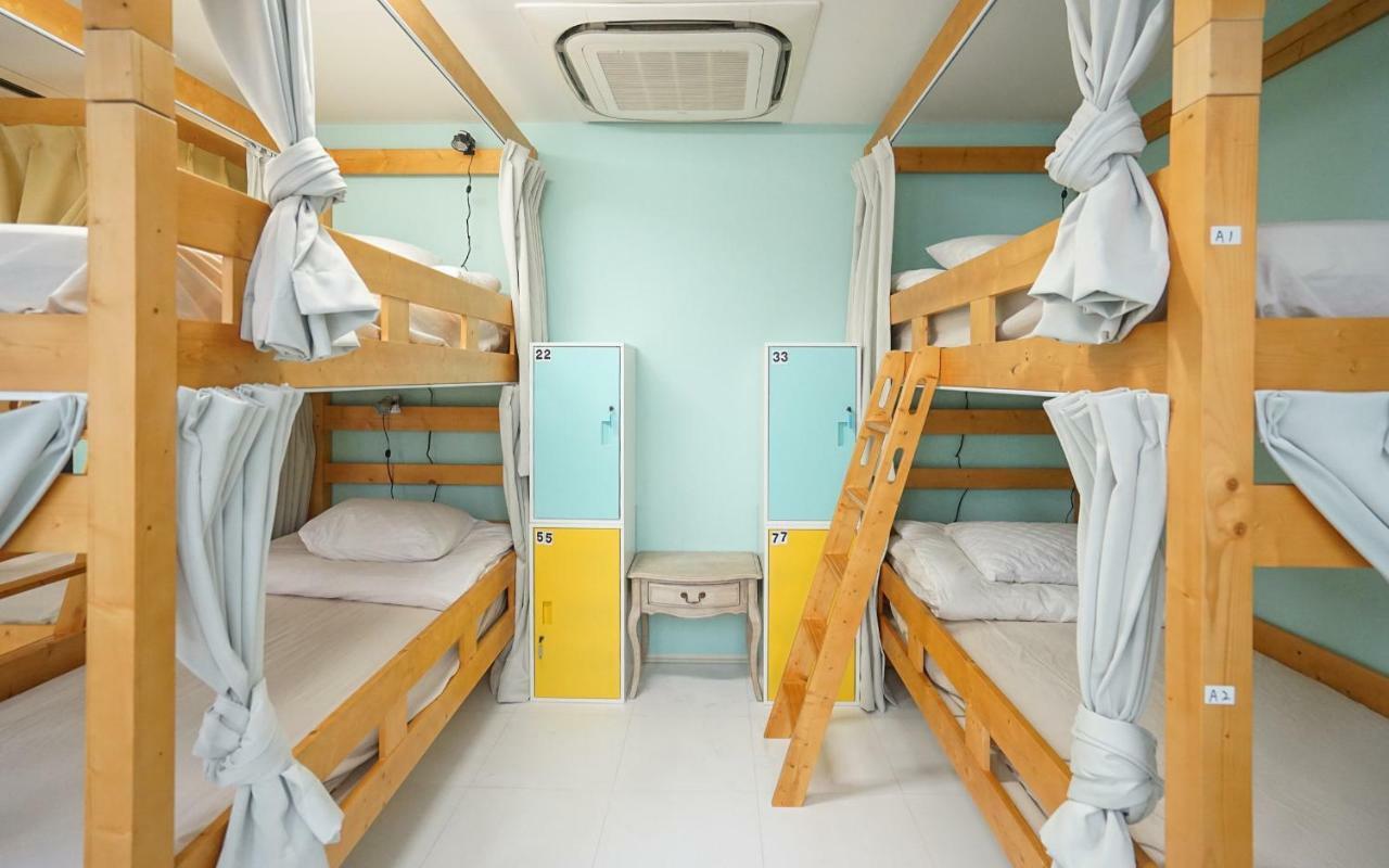 Dian Hostel/Guesthouse Namba Осака Экстерьер фото